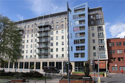 1 bedroom flat for sale, 175 Church Street East, Woking GU21