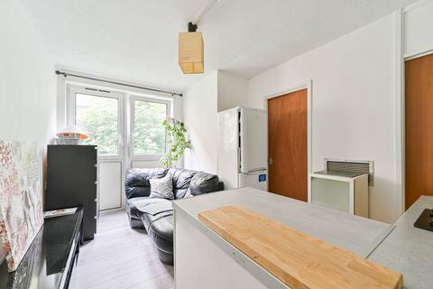 2 bedroom flat for sale, Hodister Close, Camberwell, London, SE5