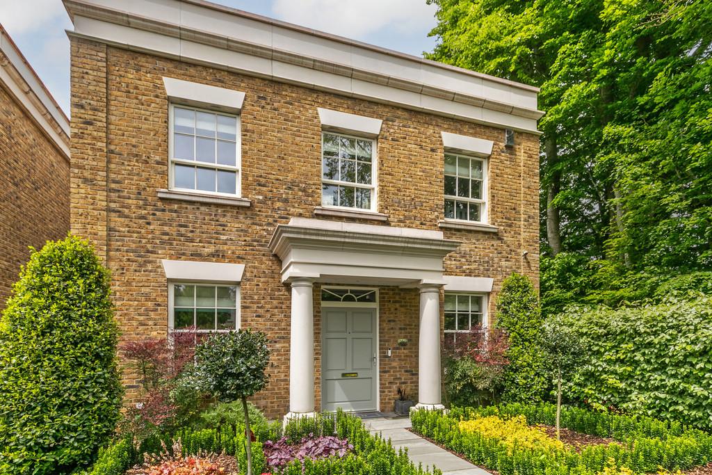 Belgarum - 7 William Place, 49 Chilbolton Avenue S