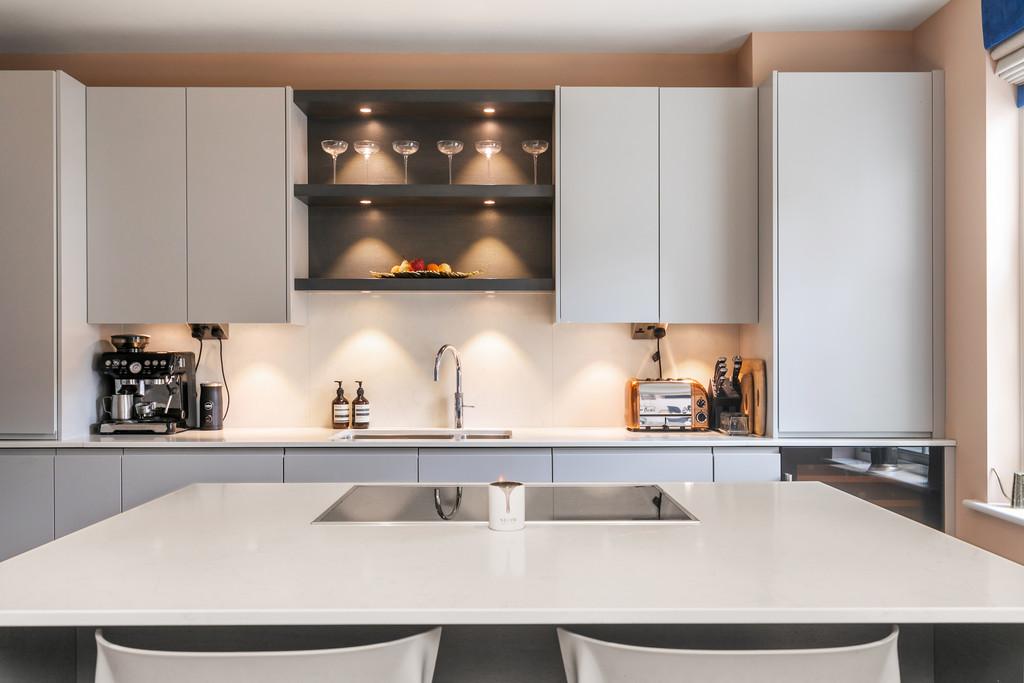 Belgarum - 7 William Place, 49 Chilbolton Avenue S