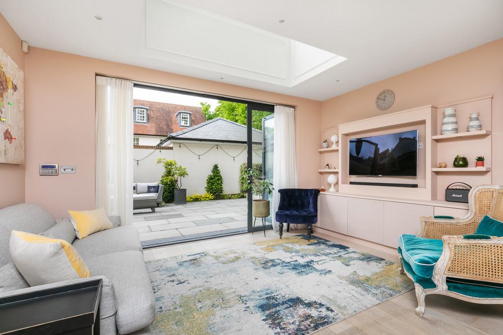 Belgarum - 7 William Place, 49 Chilbolton Avenue S