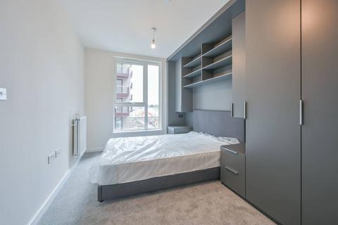 1 bedroom flat to rent, Henry Strong Road, Harrow, HA1