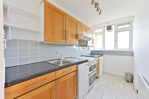 2 bedroom flat to rent, Felsham Road, West Putney, London, SW15