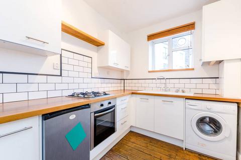 2 bedroom flat to rent, Philpot Street, Stepney, London, E1