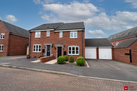 3 bedroom semi-detached house for sale, Triumph Road, Hinckley, Leicestershire