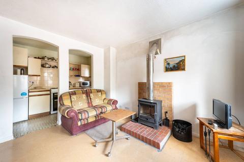 1 bedroom end of terrace house for sale, Langton Road, Cricklewood, London, NW2