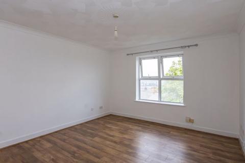 2 bedroom flat for sale, Llys yr Eglwys, St Augustines Road, Penarth