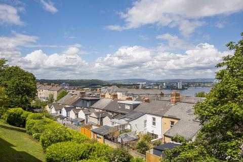 2 bedroom flat for sale, Llys yr Eglwys, St Augustines Road, Penarth