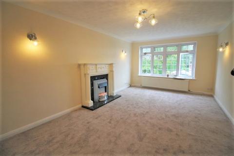 4 bedroom detached house to rent, Meadow View Road, Exmouth EX8