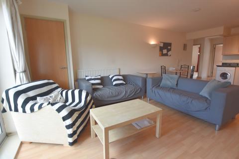 2 bedroom apartment to rent, Raleigh Street Nottingham NG7