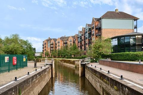 2 bedroom apartment for sale, Medway Wharf Road, Tonbridge, TN9 1AY