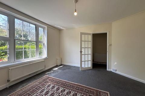 2 bedroom property for sale, Silkstream Road, Edgware