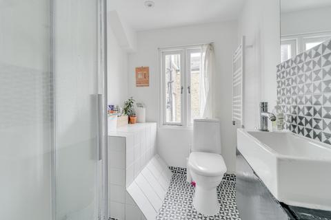 Flat C, 17 Cardozo Road, London, N7 9RJ