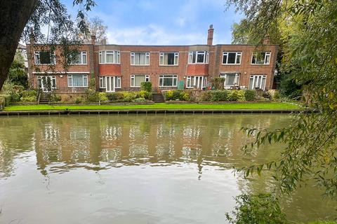 1 bedroom apartment to rent, Riverside Court, Cambridge CB4