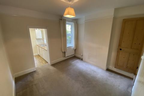 2 bedroom end of terrace house to rent, Petworth Street, Cambridge CB1