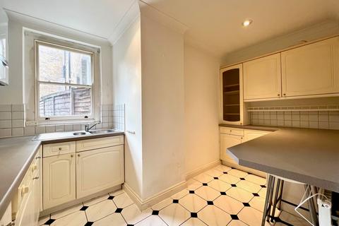 2 bedroom flat to rent, Crediton Hill, NW6