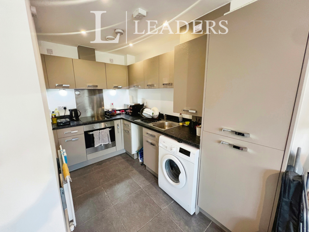 Turner Road, Colchester 1 bed apartment to rent £1,000 pcm (£231 pw)