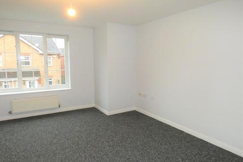 3 bedroom apartment to rent, Heathfield Way, Berry Hill, Mansfield