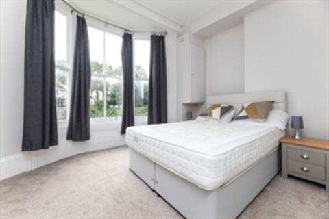 2 bedroom apartment to rent, York Villas, Brighton, BN1 3TS