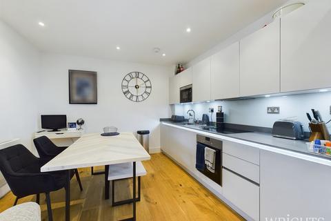 1 bedroom apartment to rent, Great North Road, Hatfield AL9