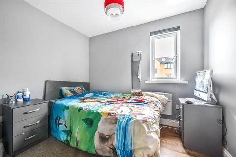 1 bedroom flat to rent, Streamside Close, London, N9