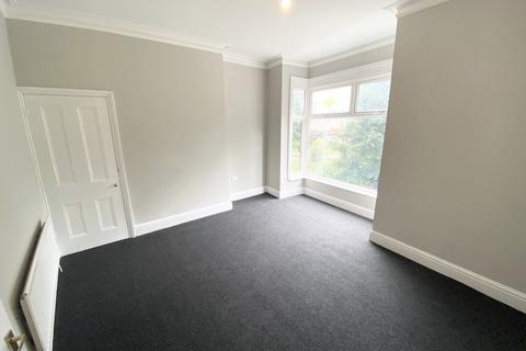 4 bedroom terraced house to rent, Colwyn Road, Hartlepool, Cleveland, TS26 9AZ
