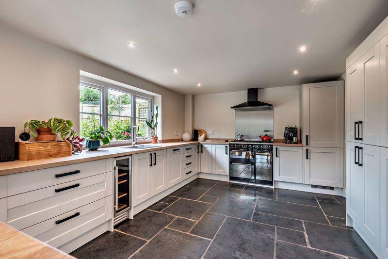 Kitchen (3)