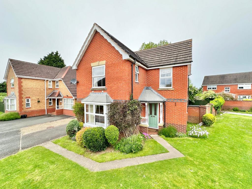 Malvern Place, Bartestree, Hereford, HR1 3 bed detached house for sale