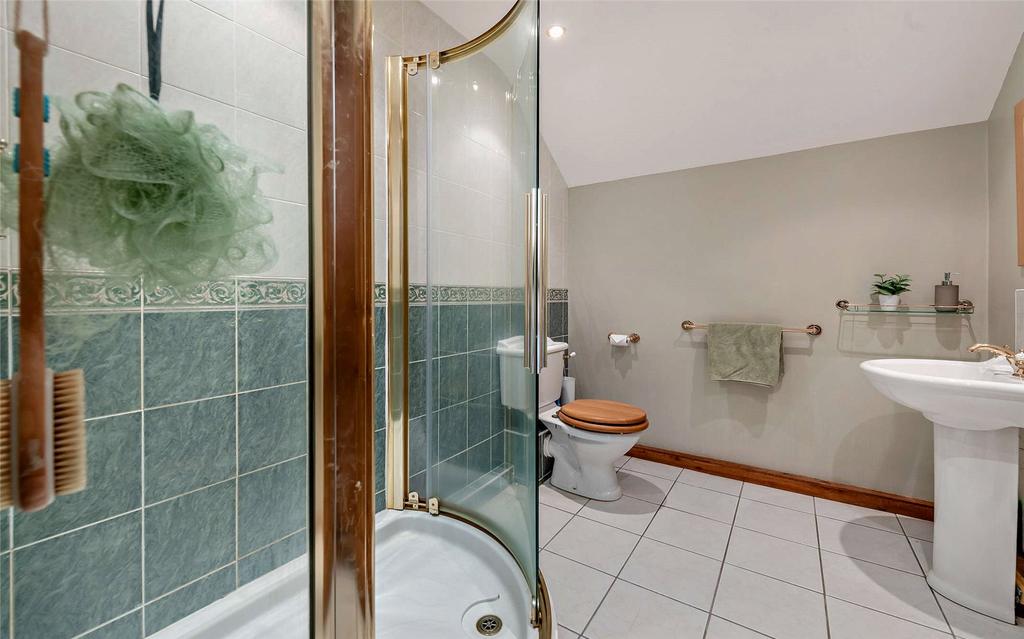 En Suite Shower Room