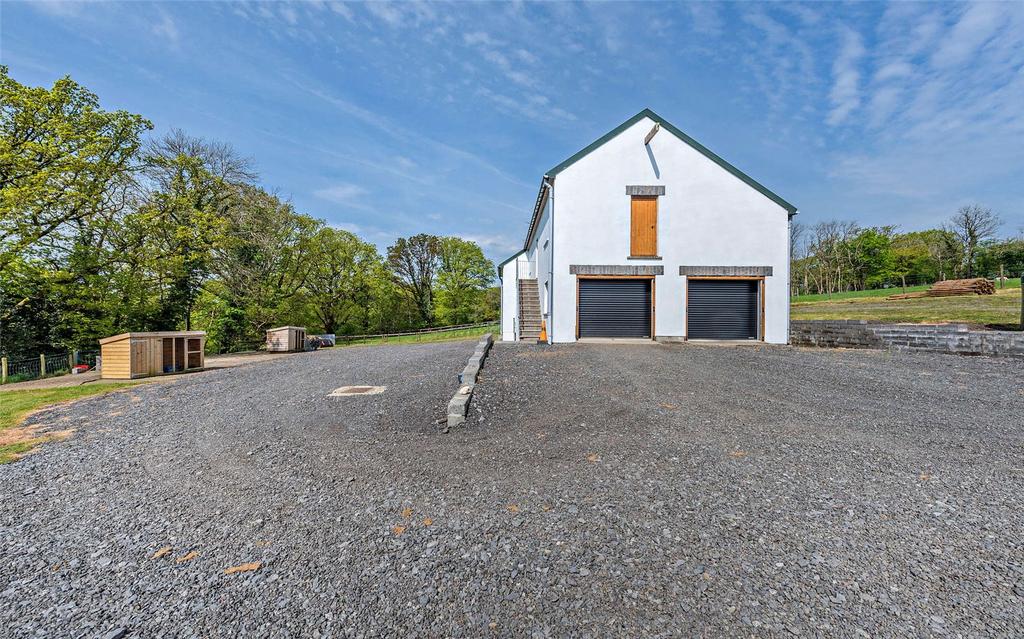 Garage Outbuilding
