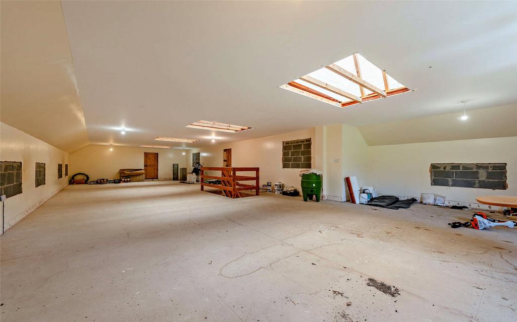 Garage Outbuilding