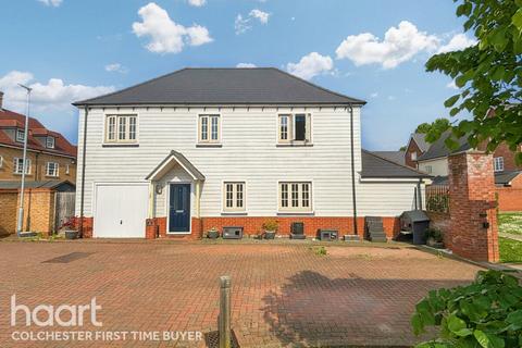 2 bedroom coach house for sale, Meeanee Mews, Colchester