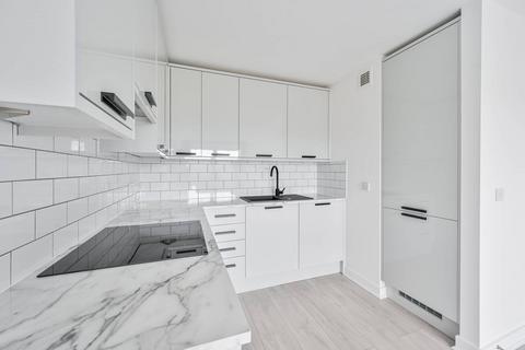 2 bedroom flat to rent, DEALS GATEWAY, Deptford, London, SE13