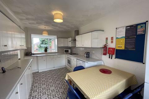5 bedroom property to rent, Calthorpe Road, Norwich