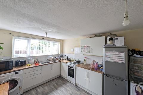 2 bedroom end of terrace house for sale, Wildwood, Woodside, Telford, Shropshire, TF7