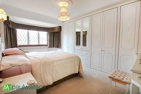 10 Grenville Close, Waltham Cross, EN8 8RP