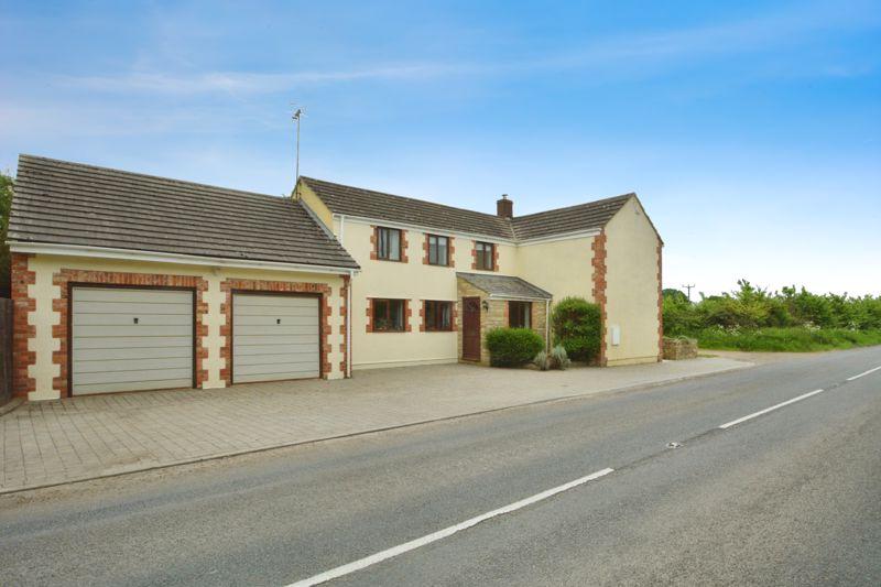 Detached house with