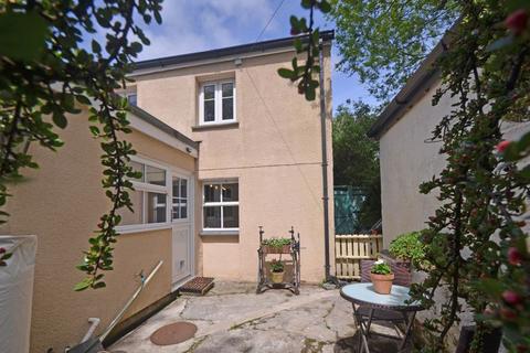 105 Phernyssick Road, St Austell, PL25 3TZ