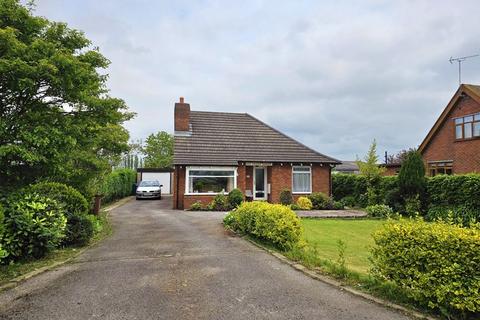 2 bedroom detached bungalow for sale, Moss Lane, Preston PR4