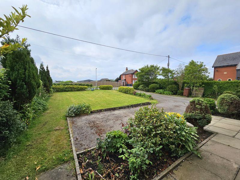 Front Garden &amp;...