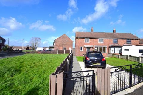 2 bedroom semi-detached house to rent, Elm Tree Road, Lowton