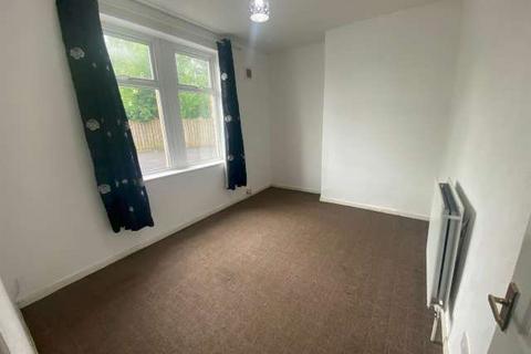 2 bedroom flat to rent, Haig Street, Dunston, Gateshead, Tyne & Wear, NE11