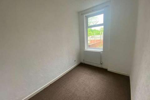 2 bedroom flat to rent, Haig Street, Dunston, Gateshead, Tyne & Wear, NE11