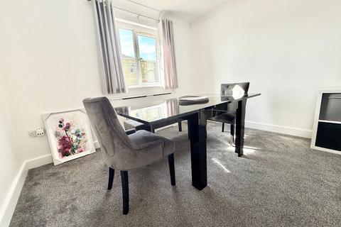 4 bedroom detached house for sale, Birch Close, Canvey Island