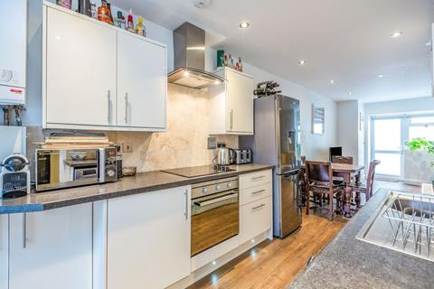 1 bedroom apartment to rent, London N11