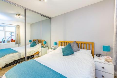 1 bedroom apartment to rent, London N11
