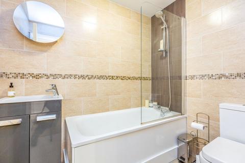 1 bedroom apartment to rent, London N11