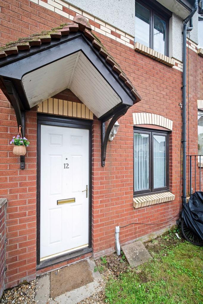 Glen Luss Place, Coatbridge 2 bed terraced house for sale £85,000
