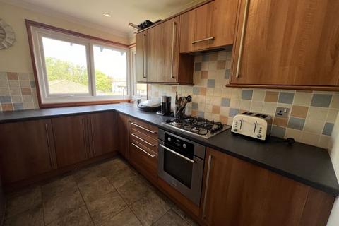 3 bedroom maisonette for sale, 18 Bowmore Court, Lawthorn, Irvine, KA11 2EA