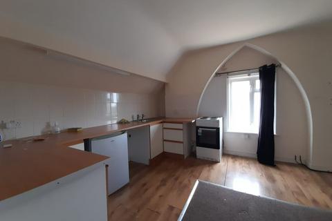 2 bedroom flat to rent, Flat 1, 5 Algitha Road, Skegness, PE25 2AG